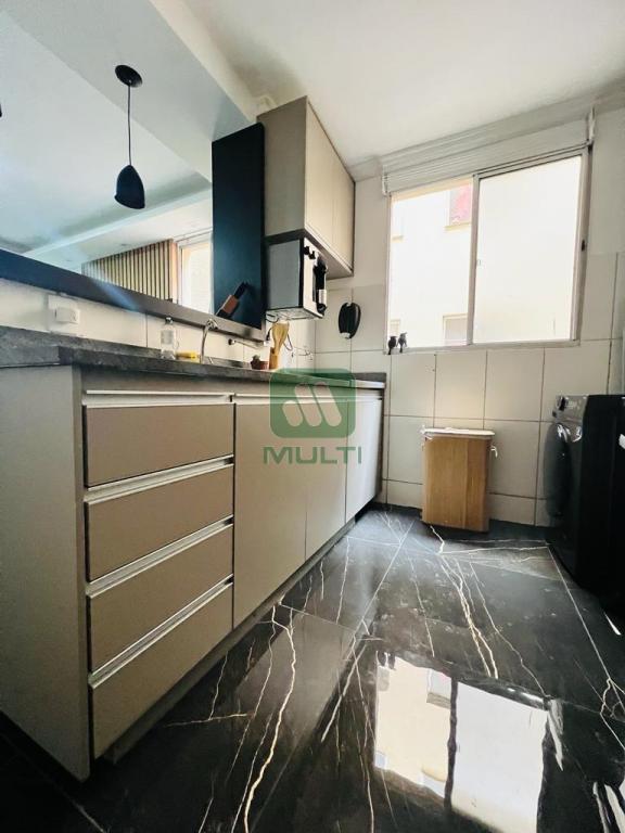 Apartamento à venda com 2 quartos, 44m² - Foto 14