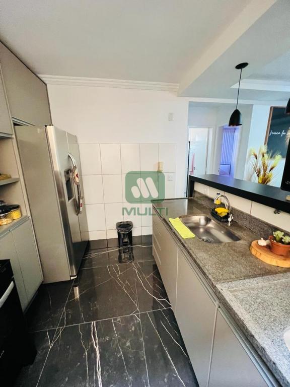 Apartamento à venda com 2 quartos, 44m² - Foto 17