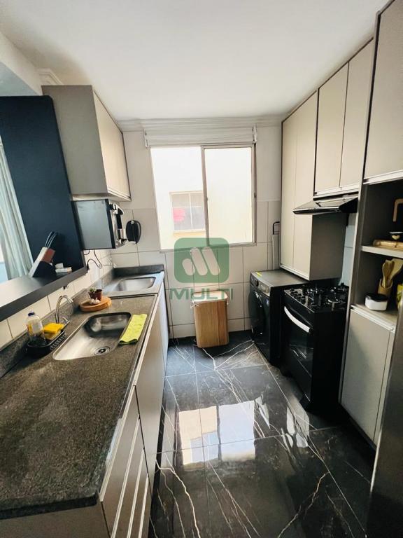 Apartamento à venda com 2 quartos, 44m² - Foto 18