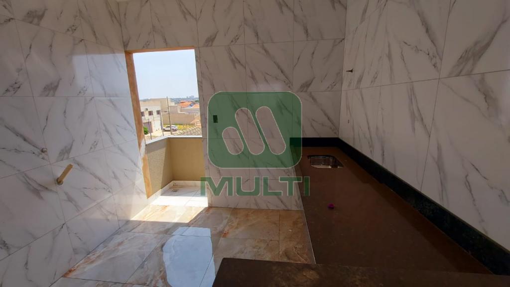 Apartamento à venda com 2 quartos, 48m² - Foto 2