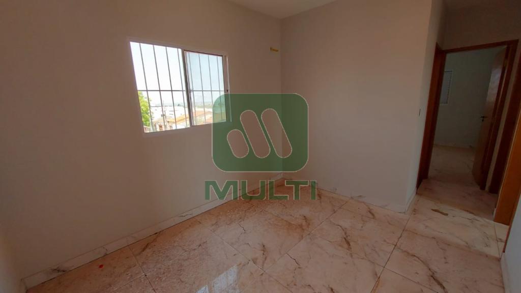 Apartamento à venda com 3 quartos, 60m² - Foto 1