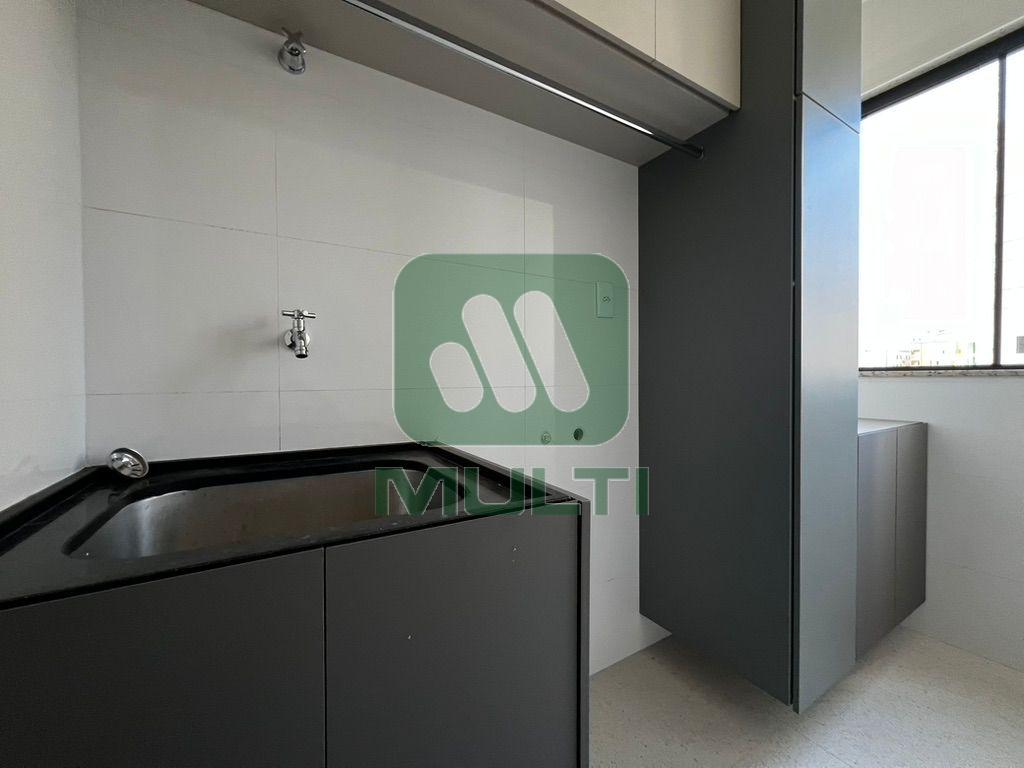 Apartamento à venda com 3 quartos, 110m² - Foto 8