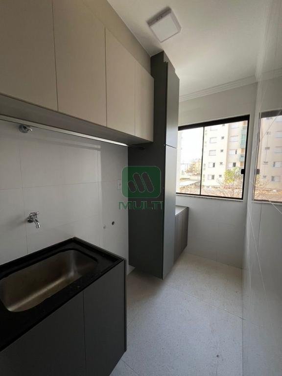 Apartamento à venda com 3 quartos, 110m² - Foto 9