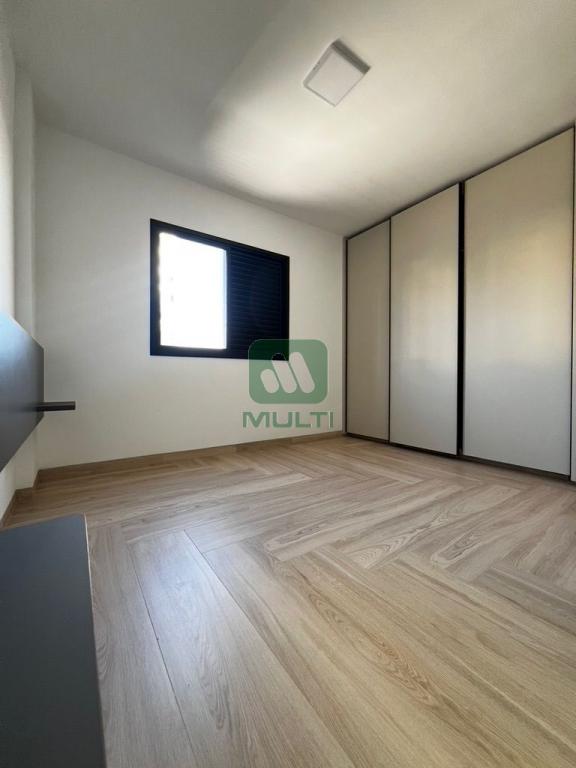 Apartamento à venda com 3 quartos, 110m² - Foto 15