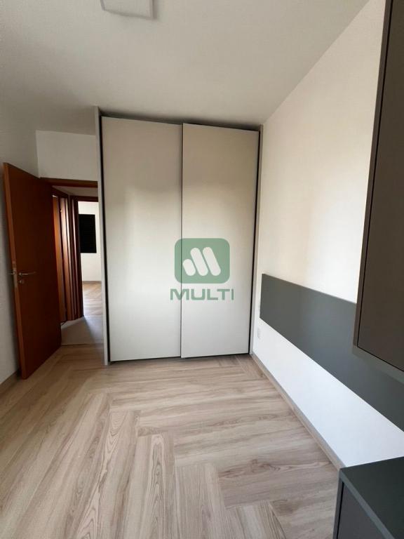 Apartamento à venda com 3 quartos, 110m² - Foto 17