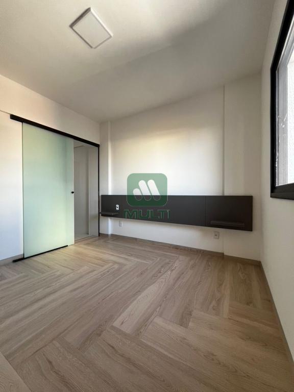 Apartamento à venda com 3 quartos, 110m² - Foto 19