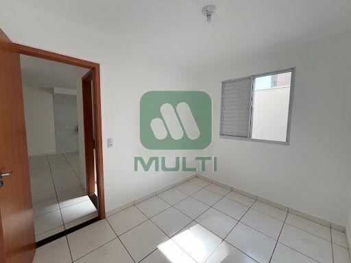 Apartamento à venda com 2 quartos, 61m² - Foto 6