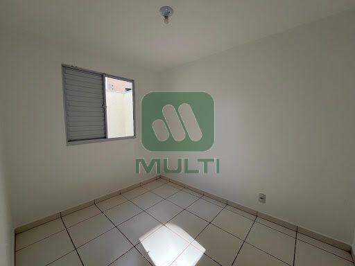 Apartamento à venda com 2 quartos, 61m² - Foto 7