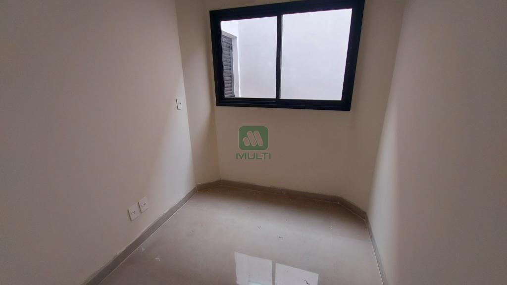 Casa à venda com 3 quartos, 190m² - Foto 5