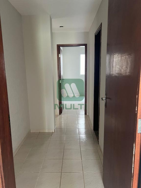 Apartamento à venda com 3 quartos, 110m² - Foto 5