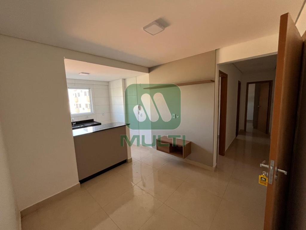 Apartamento à venda com 2 quartos, 57m² - Foto 1