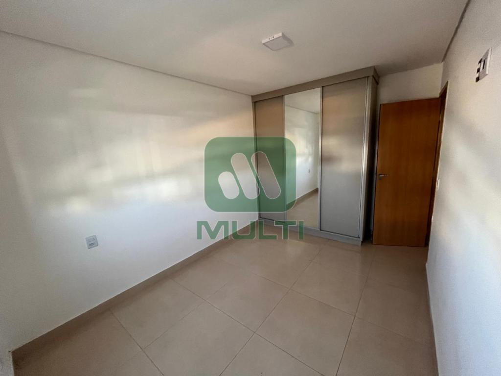 Apartamento à venda com 2 quartos, 57m² - Foto 5