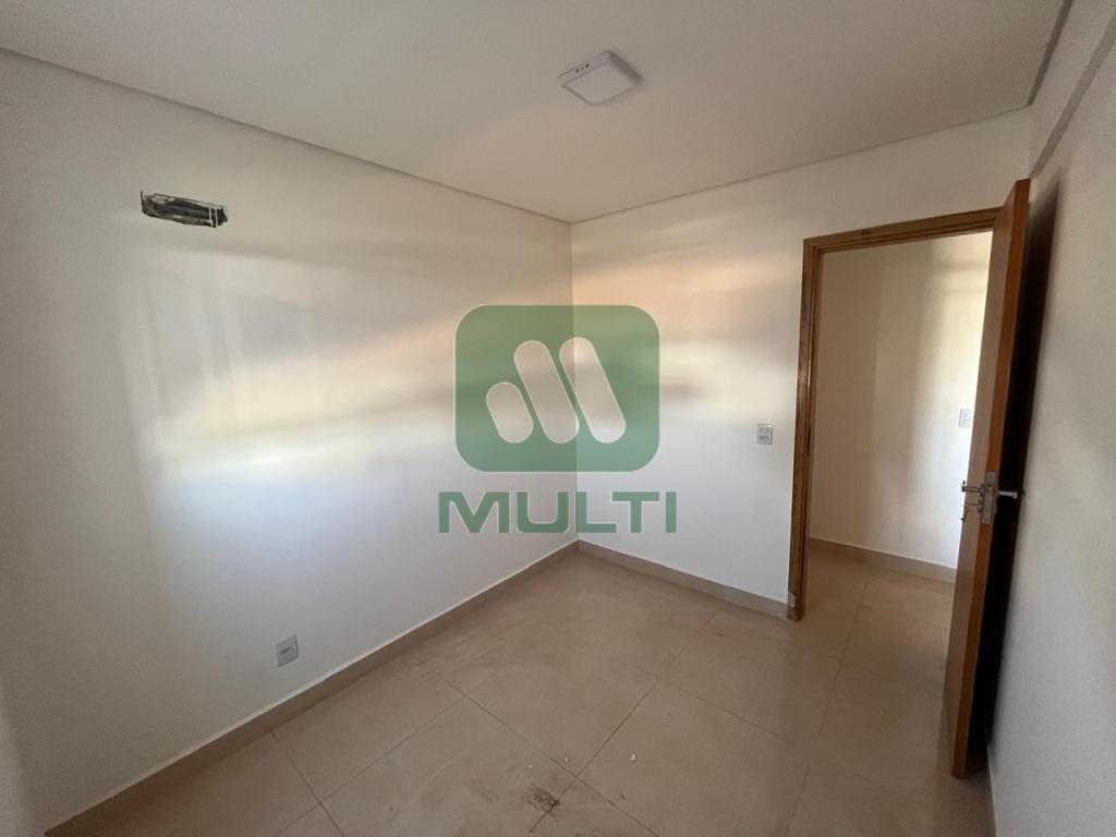 Apartamento à venda com 2 quartos, 57m² - Foto 6