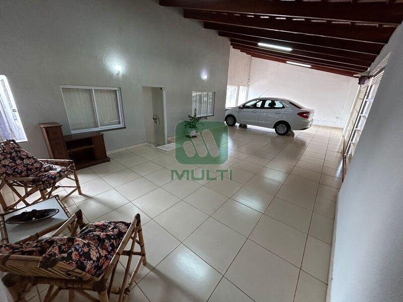 Casa à venda com 3 quartos, 178m² - Foto 10