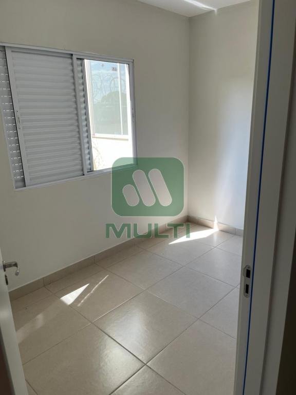 Apartamento à venda com 2 quartos, 69m² - Foto 8