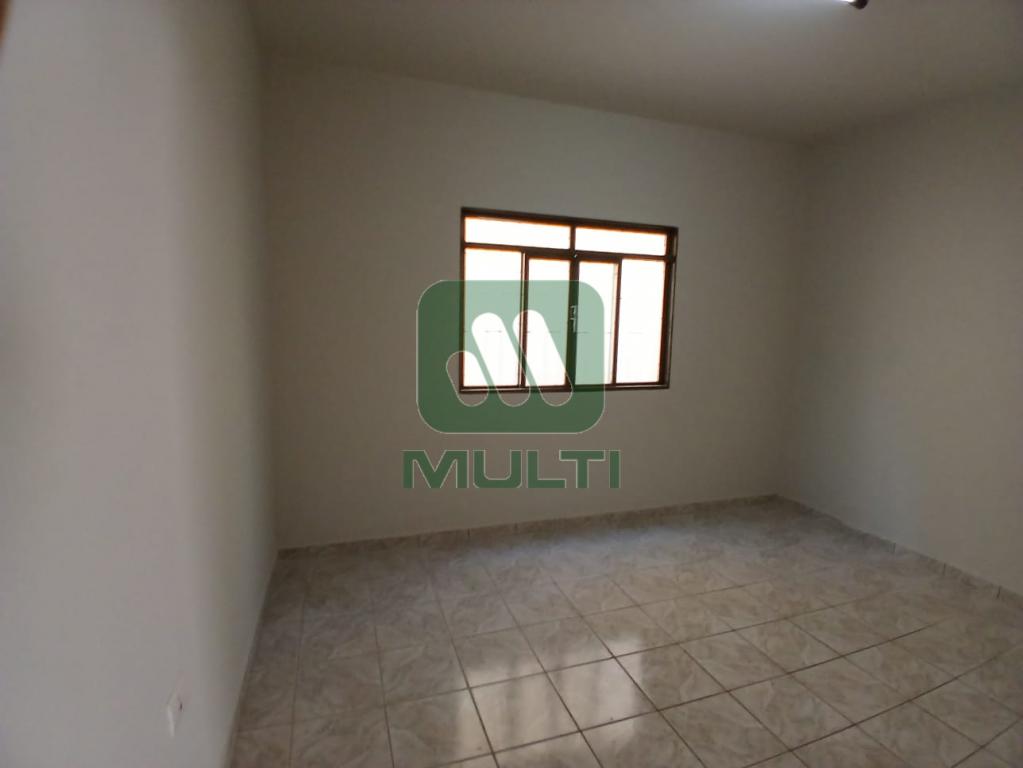 Casa à venda com 2 quartos, 124m² - Foto 16