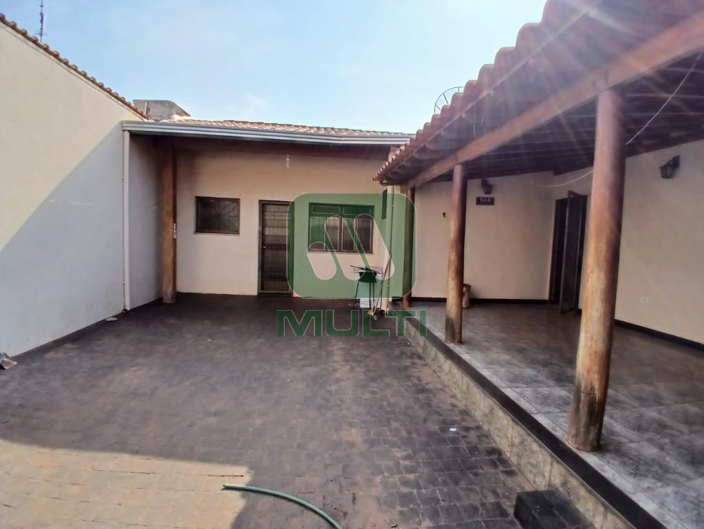 Casa à venda com 2 quartos, 124m² - Foto 17