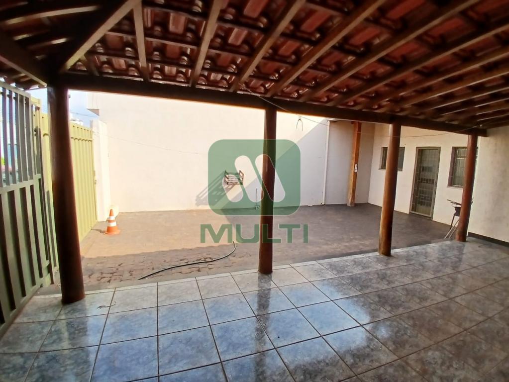 Casa à venda com 2 quartos, 124m² - Foto 22