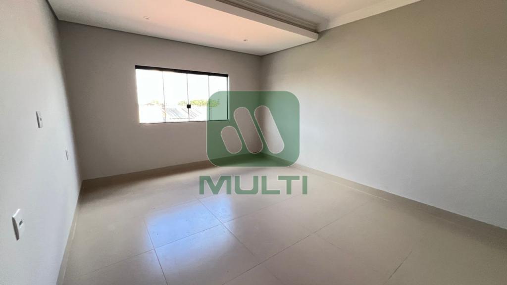 Casa à venda com 4 quartos, 233m² - Foto 14