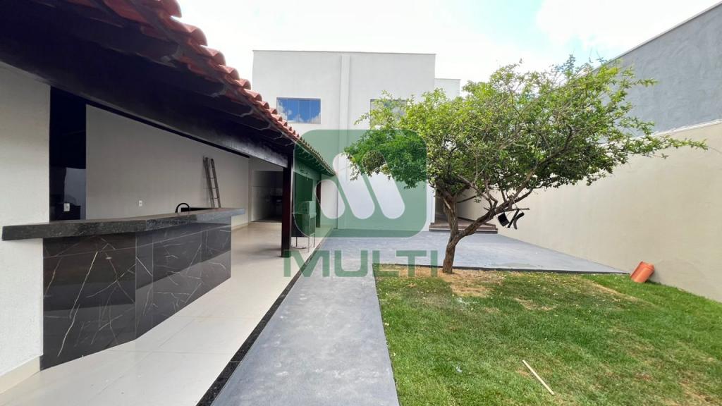 Casa à venda com 4 quartos, 233m² - Foto 21