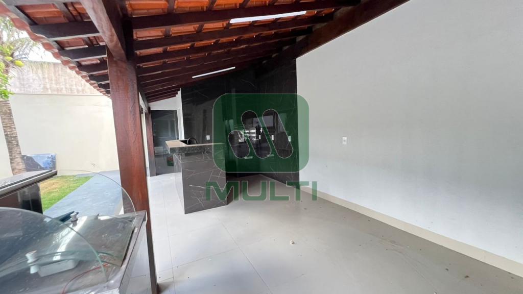 Casa à venda com 4 quartos, 233m² - Foto 23