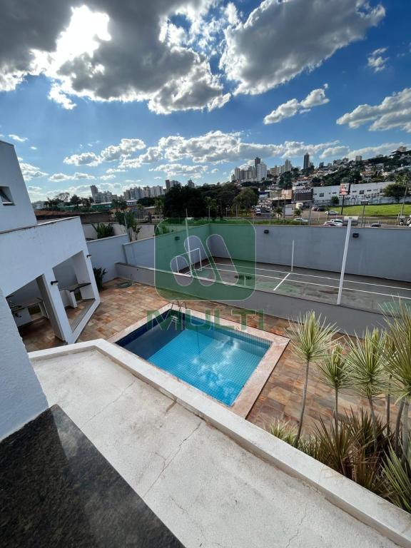 Casa à venda com 5 quartos, 385m² - Foto 16