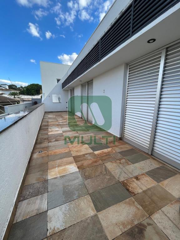 Casa à venda com 5 quartos, 385m² - Foto 17