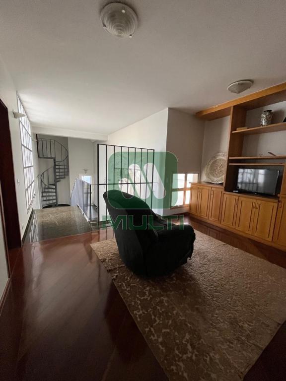 Casa à venda com 5 quartos, 385m² - Foto 19