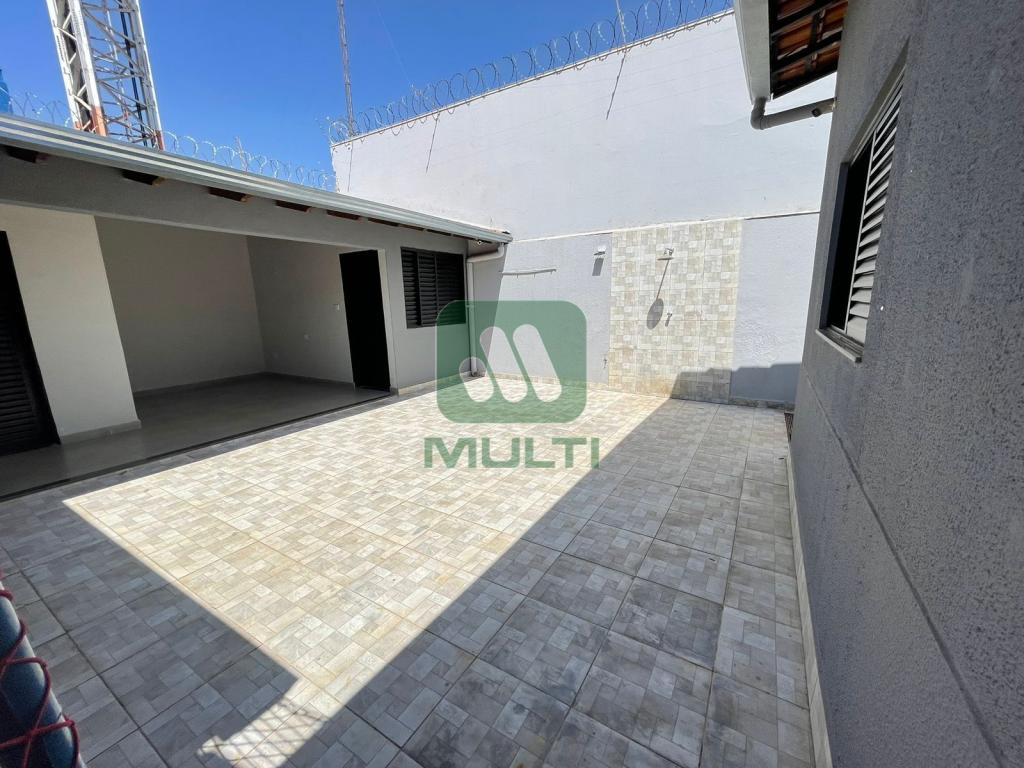 Casa à venda com 3 quartos, 190m² - Foto 14