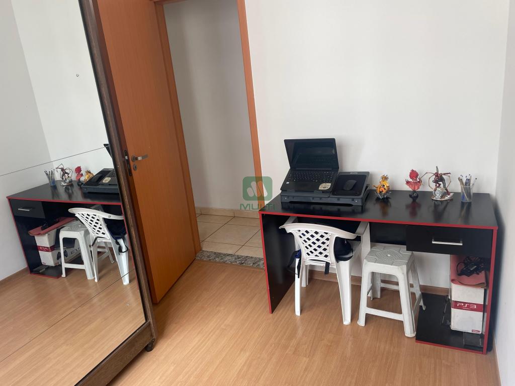 Apartamento à venda com 2 quartos, 48m² - Foto 12