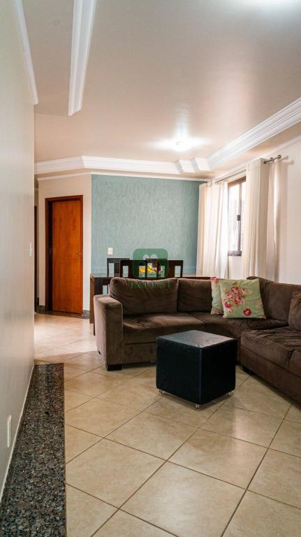 Apartamento à venda com 3 quartos, 122m² - Foto 1