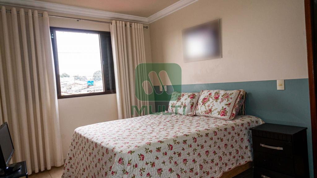 Apartamento à venda com 3 quartos, 122m² - Foto 16