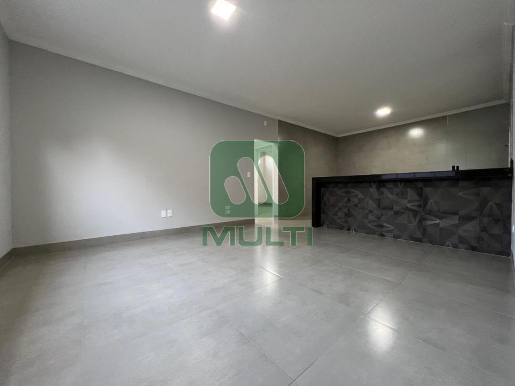 Casa à venda com 1 quarto, 110m² - Foto 5