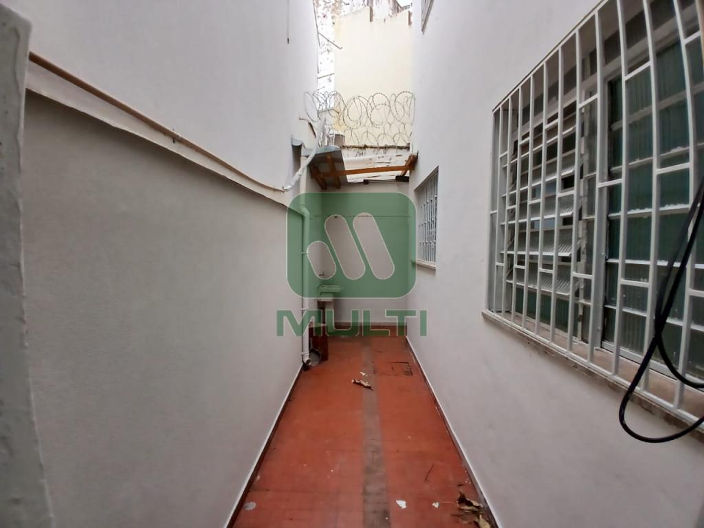 Prédio Inteiro à venda com 6 quartos, 203m² - Foto 40