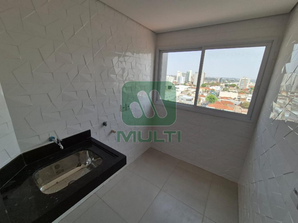 Apartamento à venda com 3 quartos, 110m² - Foto 7