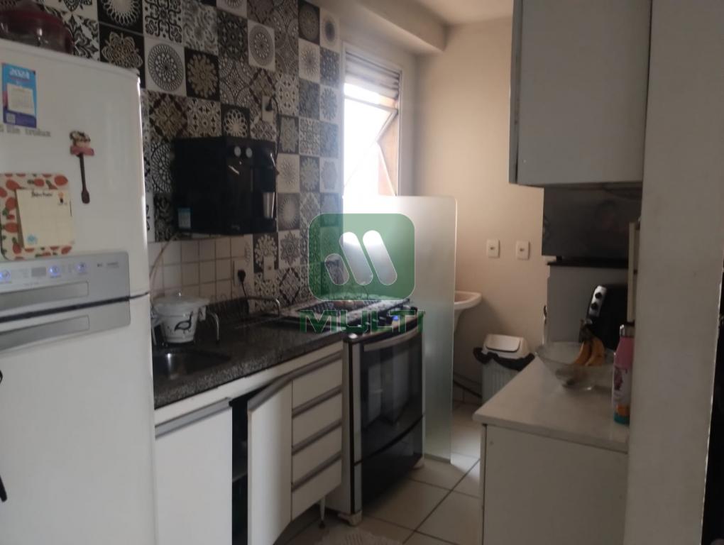 Apartamento à venda com 3 quartos, 71m² - Foto 8