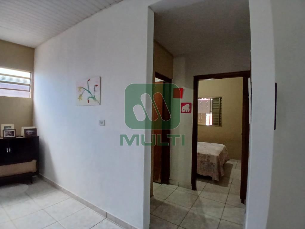 Casa à venda com 3 quartos, 182m² - Foto 12