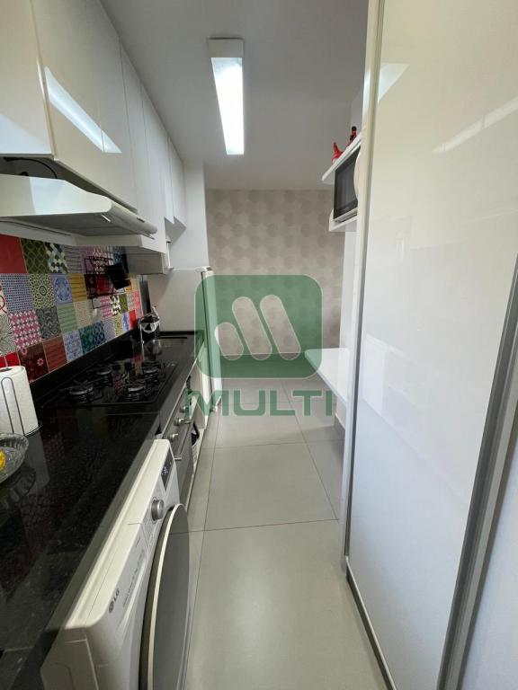 Apartamento à venda com 3 quartos, 72m² - Foto 8