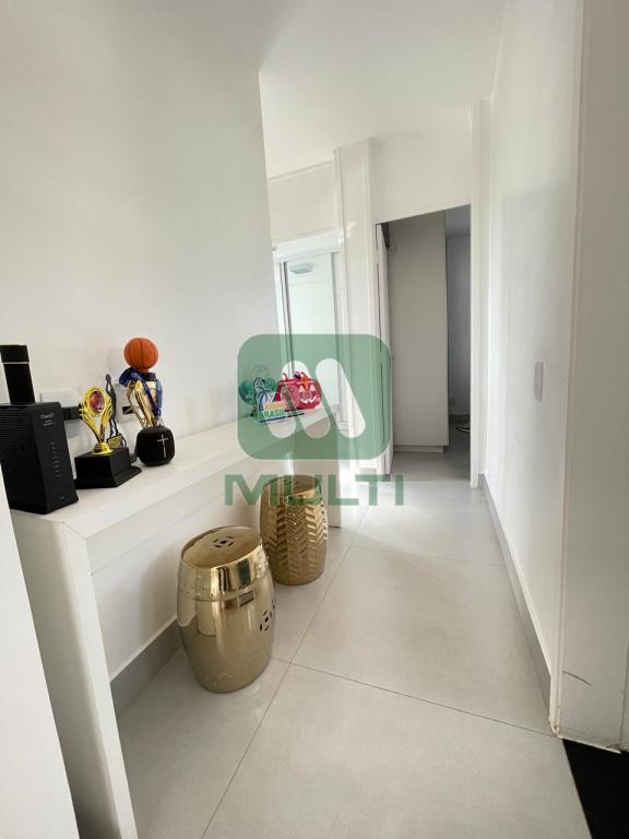 Apartamento à venda com 3 quartos, 72m² - Foto 12