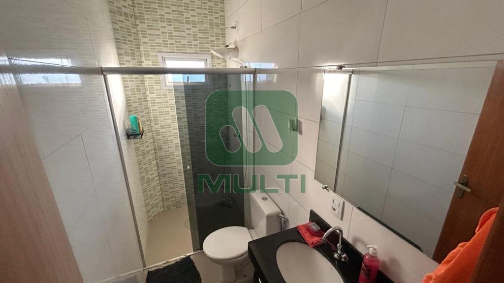 Apartamento à venda com 2 quartos, 57m² - Foto 3