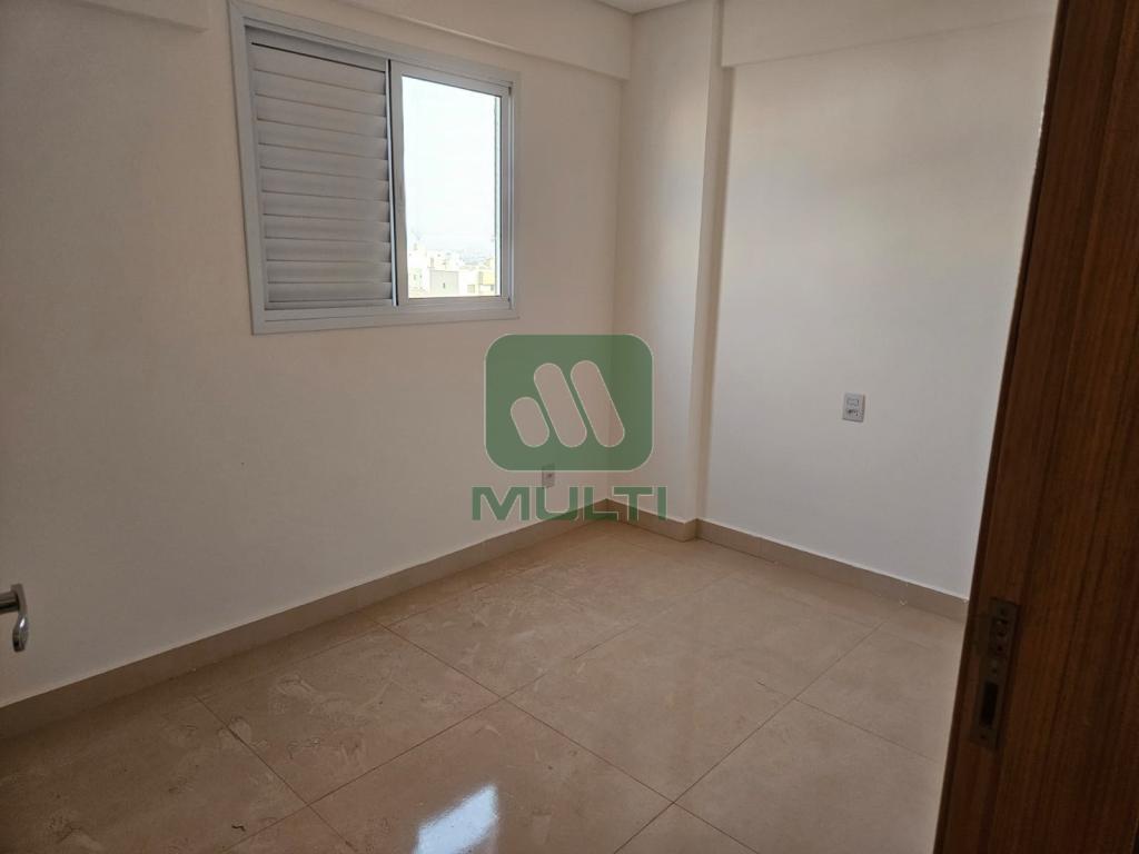 Apartamento à venda com 2 quartos, 45m² - Foto 11