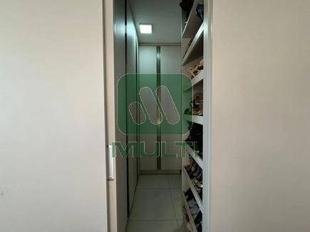 Apartamento à venda com 3 quartos, 118m² - Foto 23