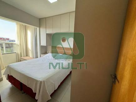 Apartamento à venda com 3 quartos, 118m² - Foto 24