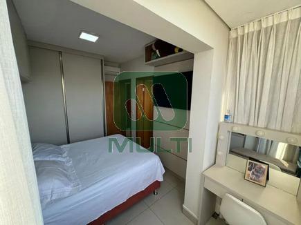 Apartamento à venda com 3 quartos, 118m² - Foto 26