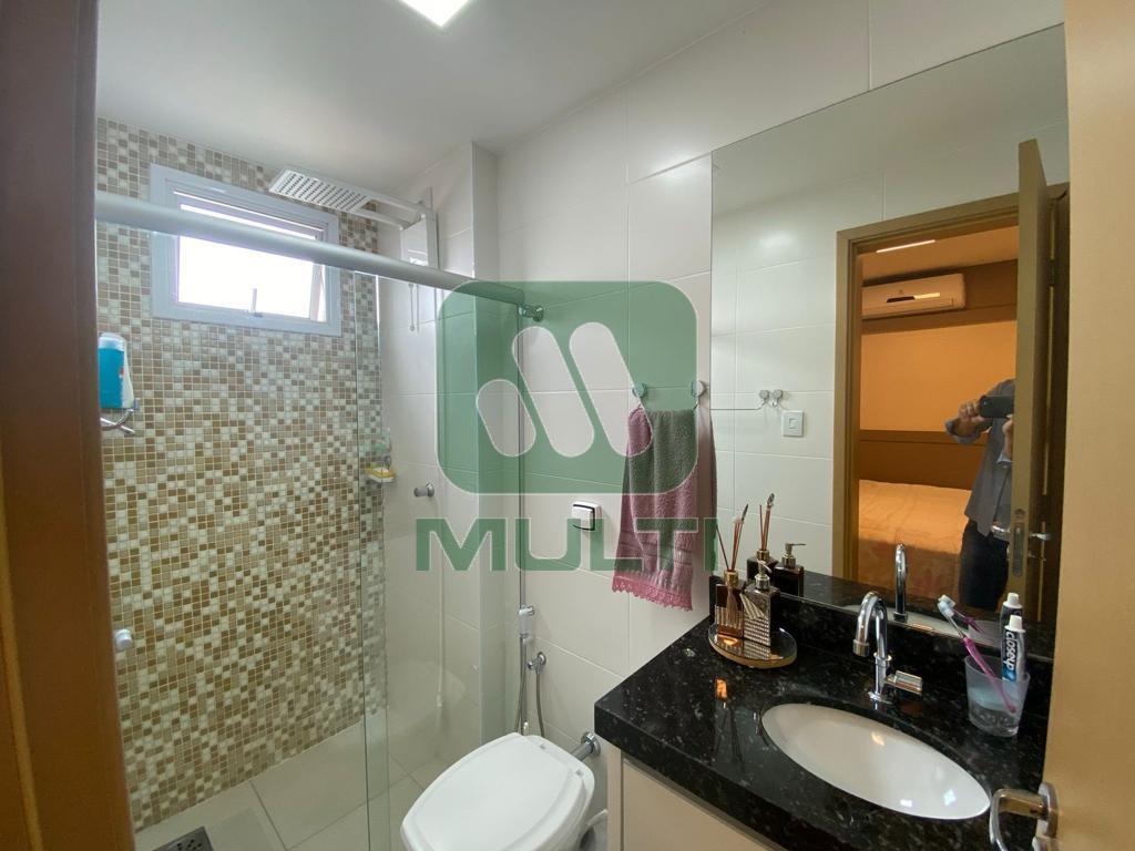 Apartamento à venda com 3 quartos, 90m² - Foto 18