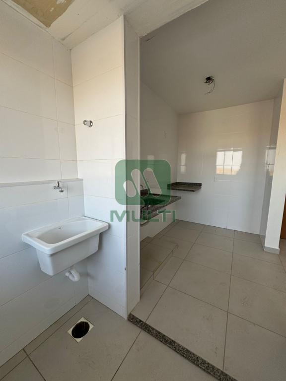 Apartamento à venda com 2 quartos, 50m² - Foto 4