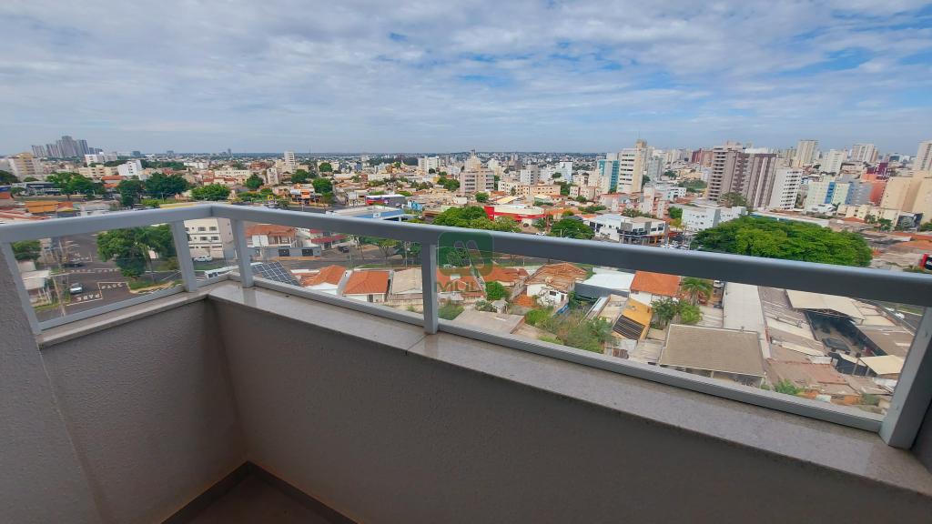 Apartamento à venda com 2 quartos, 64m² - Foto 13