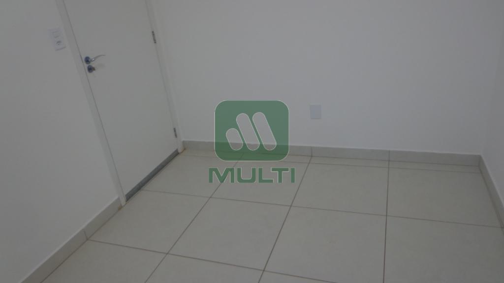 Apartamento à venda com 3 quartos, 94m² - Foto 13