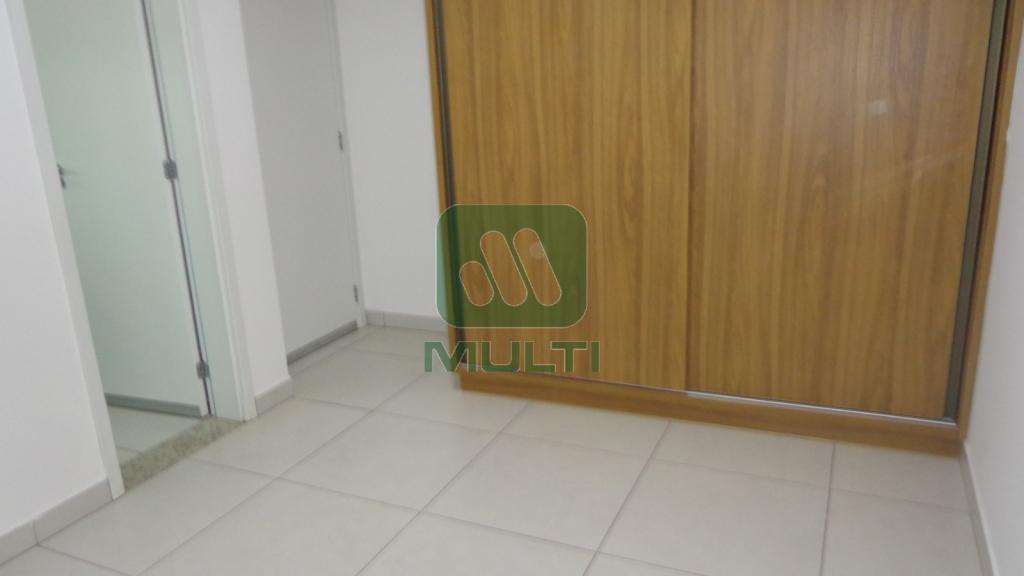 Apartamento à venda com 3 quartos, 94m² - Foto 16