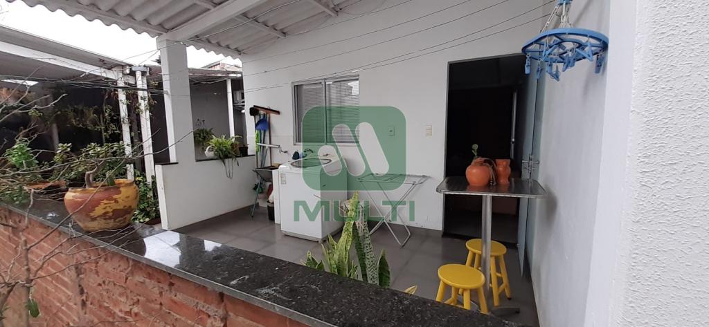 Casa à venda com 3 quartos, 155m² - Foto 19